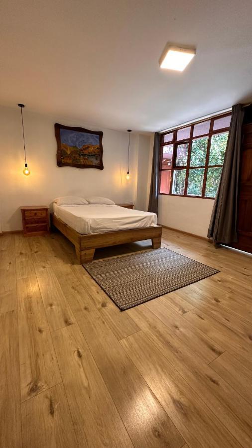 Bed and Breakfast Campus Residencias Quito Exterior foto