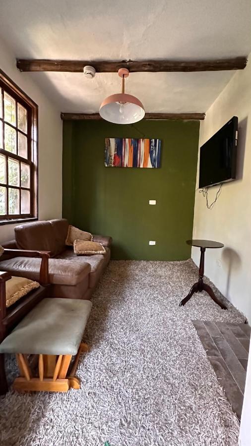 Bed and Breakfast Campus Residencias Quito Exterior foto