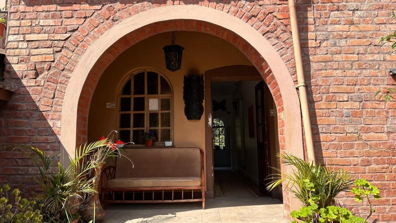 Bed and Breakfast Campus Residencias Quito Exterior foto