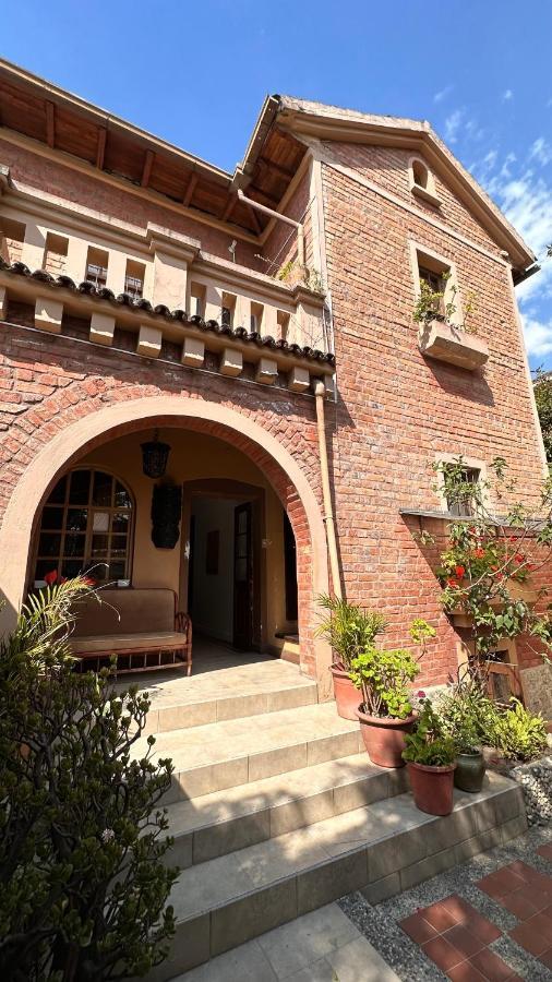 Bed and Breakfast Campus Residencias Quito Exterior foto
